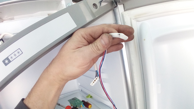 Что делать, если не морозит холодильник: обзор основных неисправностей, которые можно устранить своими руками, инструкция по самостоятельной диагностике